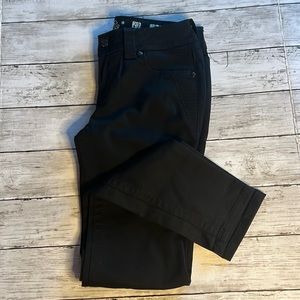 Black Miss Me skinny jeans Size 27